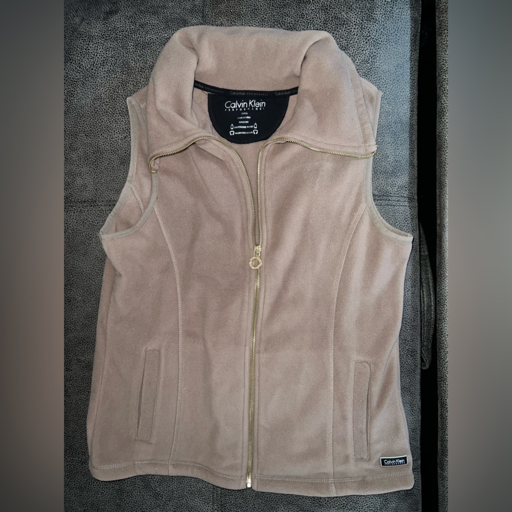 Calvin Klein Performance zip up vest